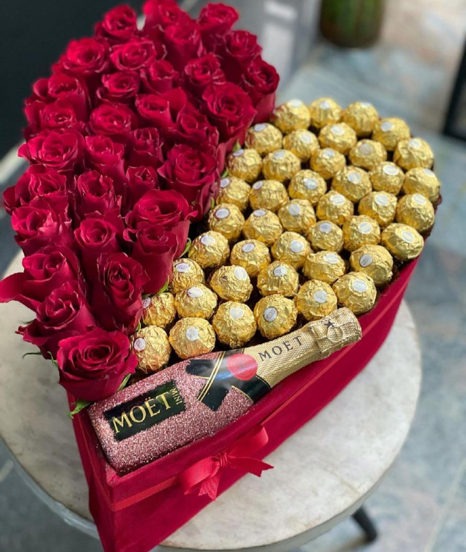 Vals Heart Roses and Ferrero Rocher 1