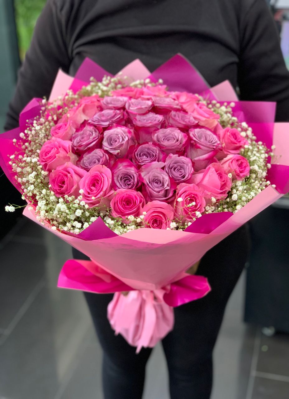 020-1.jpg Enduring Flame, flower bouquet by Lovebug Florist Lagos