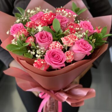 Petal Waltz, centerpiece by Lovebug Florist Lagos