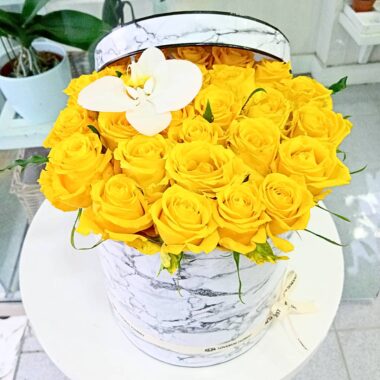 Crimson Dynasty, boxed flowers by Lovebug Florist Lagos