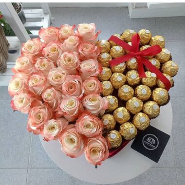 Crimson Regency, boxed flowers by Lovebug Florist Lagos