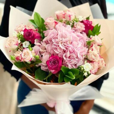 Velvet Oasis, flower bouquet by Lovebug Florist Lagos