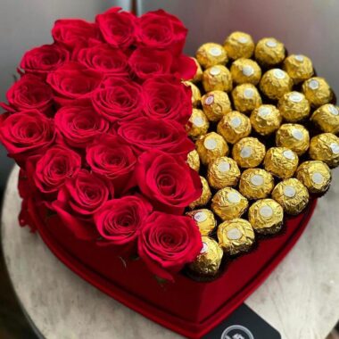 Crimson Monarch, boxed flowers by Lovebug Florist Lagos