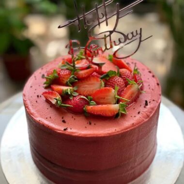 Garden Party Cake, plant based cake by Lovebug Florist Lagos