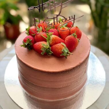 Celebration Classic, plant based cake by Lovebug Florist Lagos