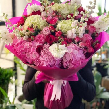 Golden Petal, flower bouquet by Lovebug Florist Lagos