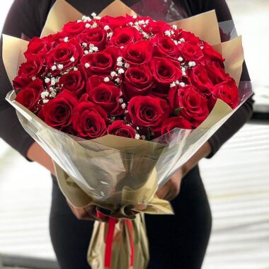 Golden Grace, flower bouquet by Lovebug Florist Lagos