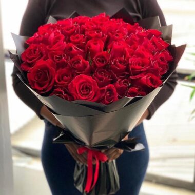 I Love You, VIP, red rose arrangement by Lovebug Florist Lagos
