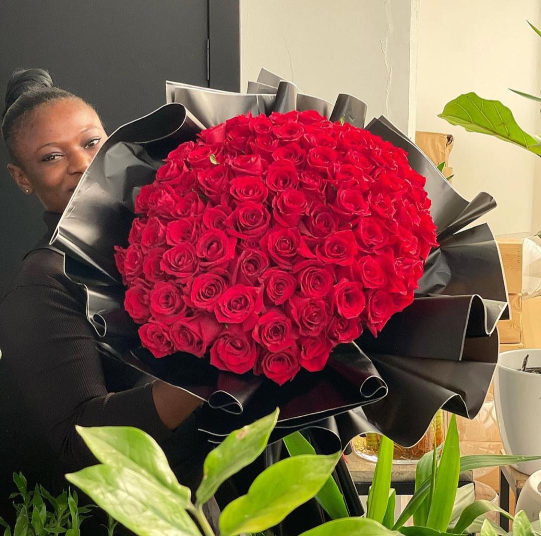 WhatsApp-Image-2022-01-29-at-9.26.41-AM-1.jpeg I Love You, Premium, luxury red rose arrangement by Lovebug Florist Lagos