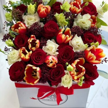 Velvet Keepsake, boxed flowers by Lovebug Florist Lagos