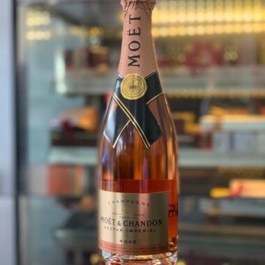 Moet Chandon Rose champagne gift by Lovebug Florist Lagos